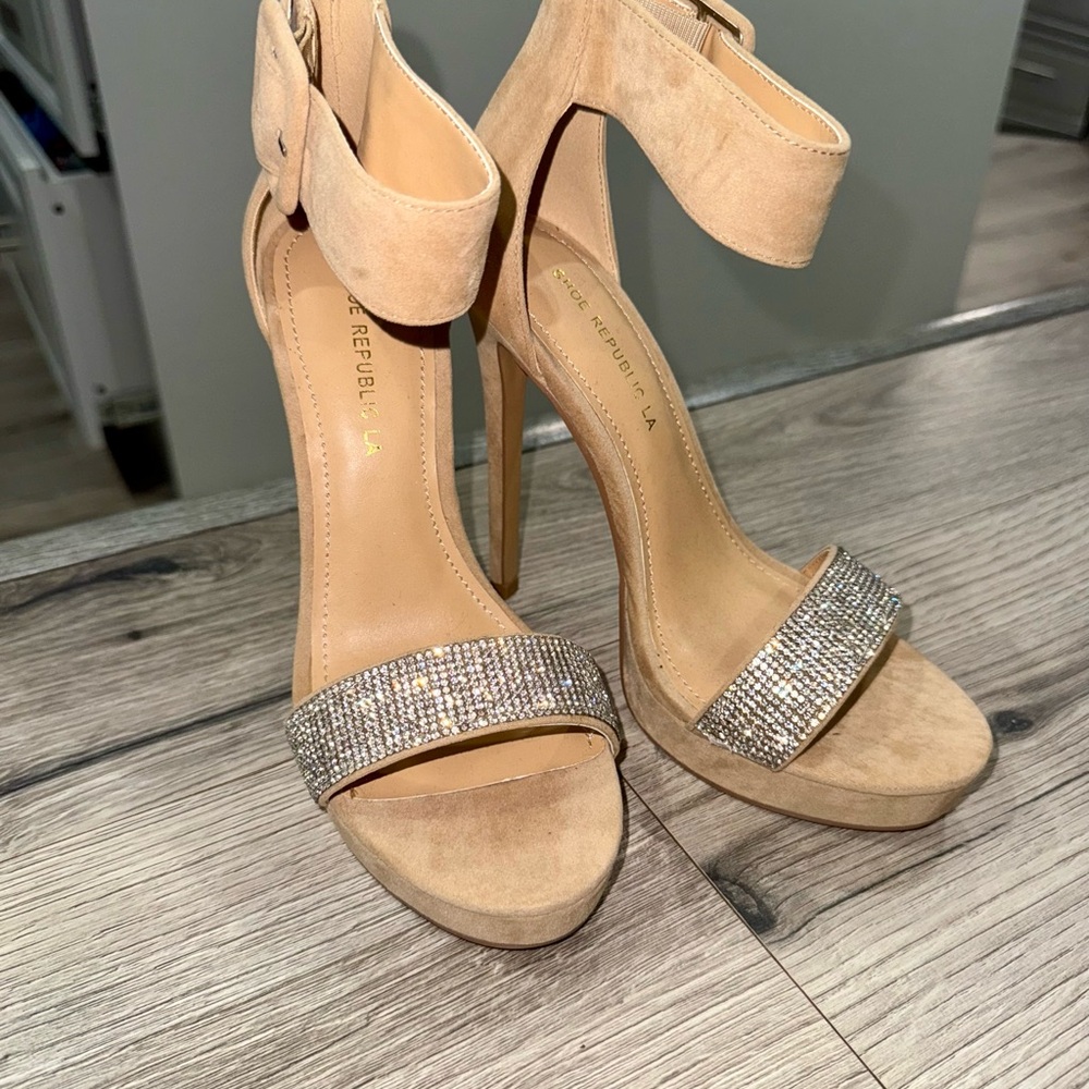 Banana Republic Tan High Heel Sandals with Buckle